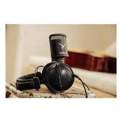 Beyerdynamic DT 770 PRO 32 Ohm Closed Studio Headphones - Black 11 Beyerdynamic DT 770 PRO 32 Ohm Closed Studio Headphones - Black -3C Electronics Store beyerdynamic dt 770 pro 32 ohm closed studio headphones black 2