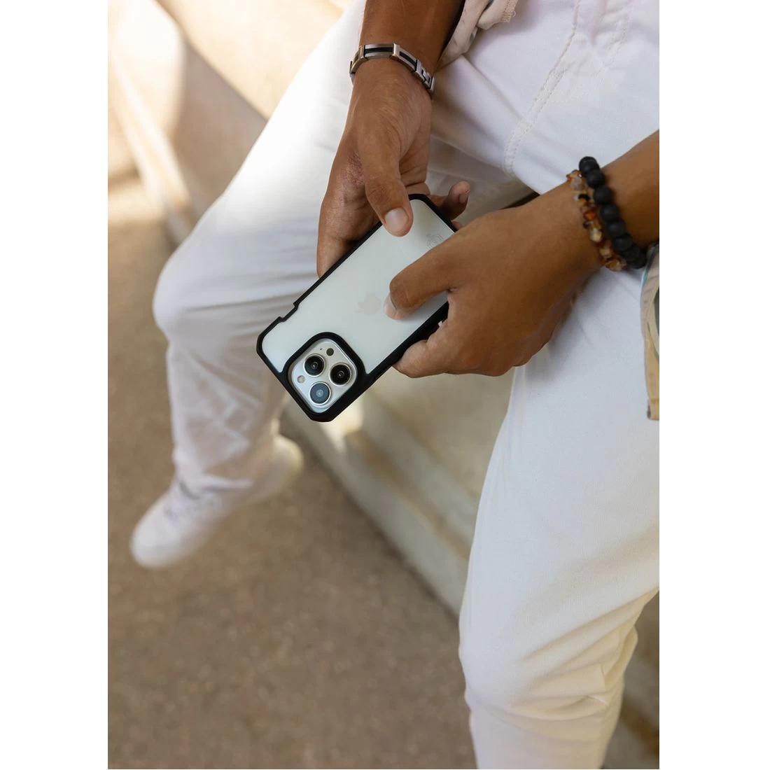 Itskins Hybrid R Solid Case For Apple IPhone 13 Pro - Black 6 Itskins Hybrid R Solid Case For Apple IPhone 13 Pro - Black - Image 4